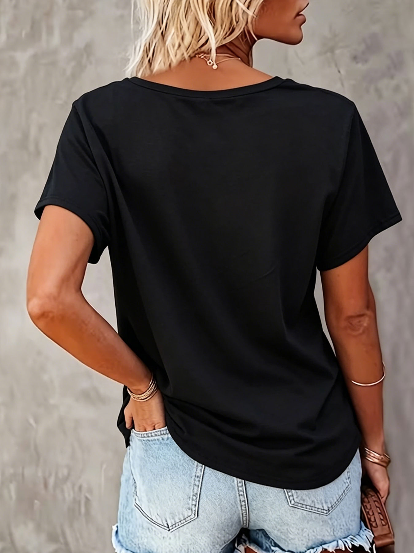 通勤に最適な優しいトップス、シティレタープリント付き半袖Tシ - Summer Clothing Essentials Women のレビューと価格
