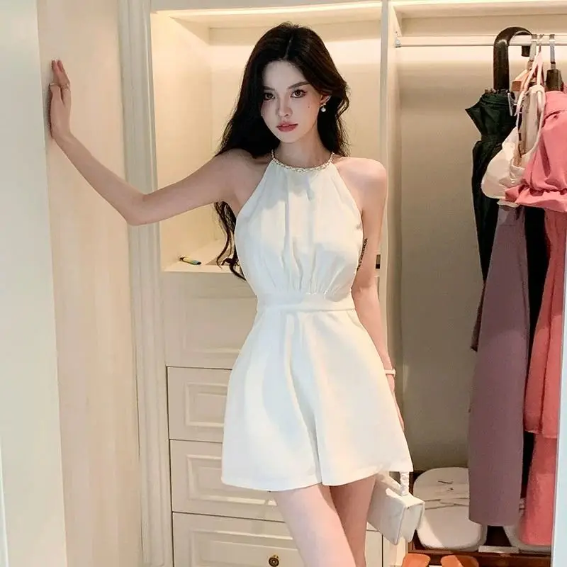 クールな白人女性用ショートパンツ オフィス ライト バケーシ - Summer Clothing Trends For Women のレビューと価格