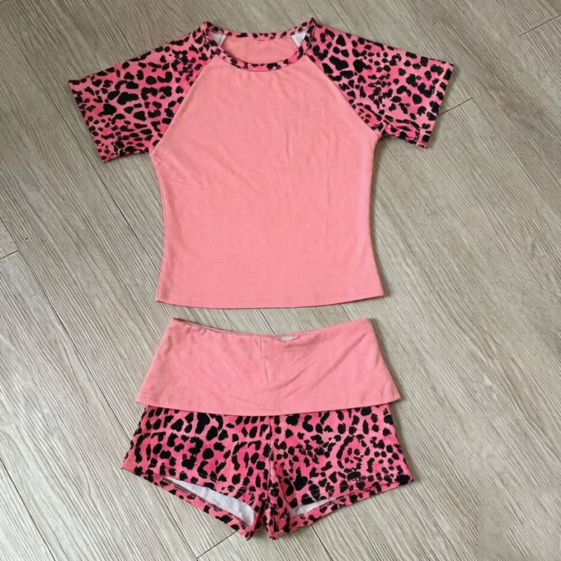 夏新アメリカンレトロヒョウ柄パッチワーク半袖ショーツセット  - Summer Clothing Bundle のレビューと価格