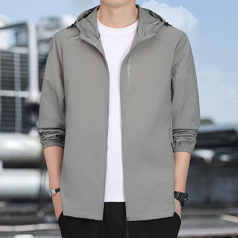 屋外サイクリングスポーツ用UV耐性フード付きスキンウェア、夏 - Yours Clothing Summer Jackets のレビューと価格